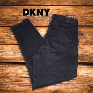 DKNY Women’s Skinny Jeans - Black